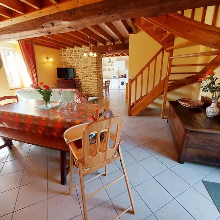 Prázdninový dům Le Grand Aulnay Saint-Mars-sur-Colmont