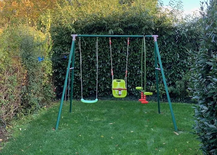 Le Grand Aulnay بيت للعطل